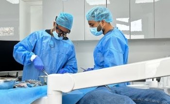 GM Dental And Implant Centre