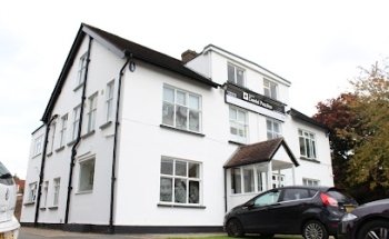 The Elms Dental Practice - Cliftonville Dentist