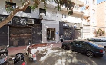 Almeria Dental Clinic - Dentist