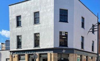 Select Dental and Denture Centre