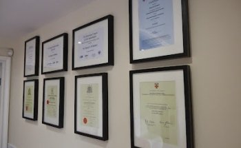 Mulberry Dental Clinic (Oral Surgery and Dental Implant Leading Centre)