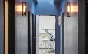 White & Co. Dentist at Battersea Rise