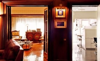 Clínica Dental Padrós-Creus Muntaner Barcelona