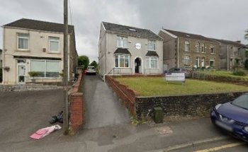 Llangyfelach Road Dental Surgery - Clase Dentist