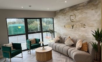 EverySmile Dental Clinic | Cosmetic Dentist In Leicester I Invisalign I Sedation