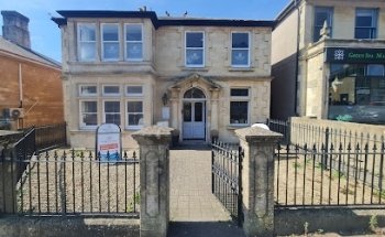 PerioWorld Dental Suites. Periodontal and Implant Referral dental practice.