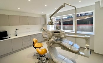 Knightsbridge Dentist