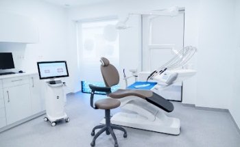 Dentist Cleardent Los Palacios