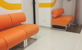 Clínica Dental Adeslas