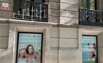 Clínica Dental Agrupació Pau Claris