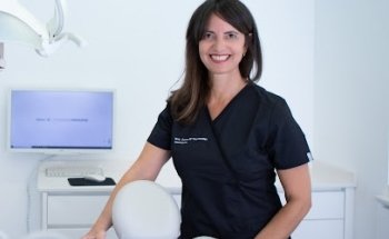 Clínica Dental Juana María Fernández