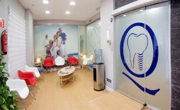 Clínica Dental J. Queraltó