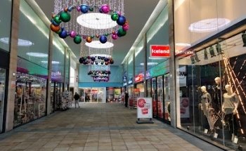 St Nics - Shopping Centre