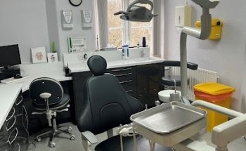 Dr Michael Frain Ltd - Kerry Crescent Dental Practice