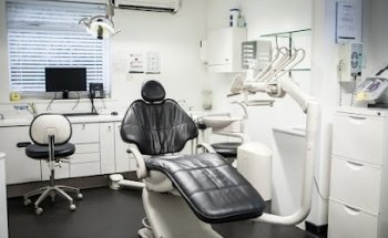 Madeley Dental & Implant Clinic