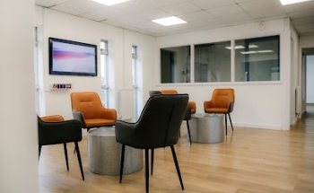 Astro Dental & Implant Centre