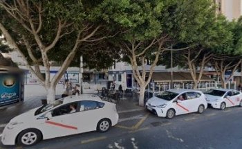 Clínica Dental Adeslas