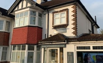 Hayes Dental Specialists