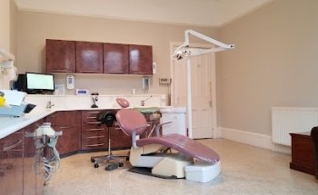 Lovat House Dental Specialist, Implant & Aesthetic Care