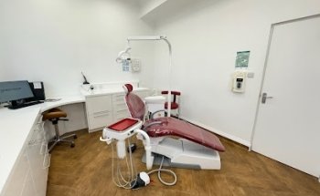 Gratton House Dental Surgery - Dentist in Cheltenham