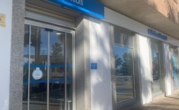 Clínica Dental Milenium Estepona - Sanitas
