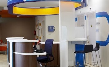 Clínica Dental Adeslas