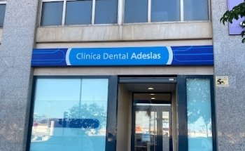 Clínica Dental Adeslas