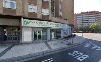 Clínica Dental Dr. Toledo