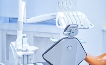 Clinica Dental Alpe (Martos-Boira)