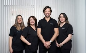 Clínica Dental Agustín Ravojc