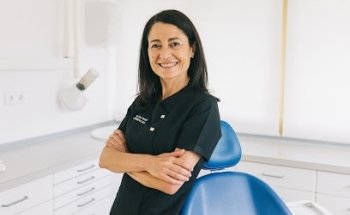 Clínica Dental Ana Ortolá