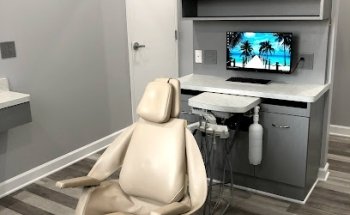 Village Green Dental Center