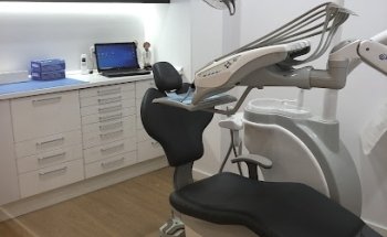 Clínica Dental Centre Dental Aguiló