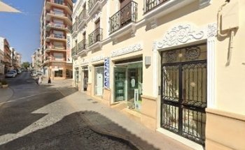 Clínica Dental Gabriela N. Perl