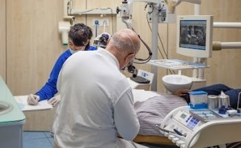 Clínica Dental Obrador