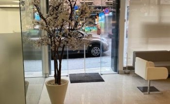 Clínica Salmerón Dental y Medicina Estética