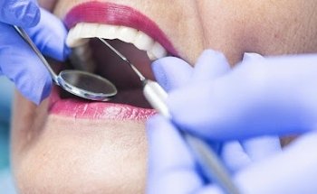 Clínica Dental Sonrisas - Corrales Dental - Badajoz