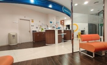 Clínica Dental Adeslas