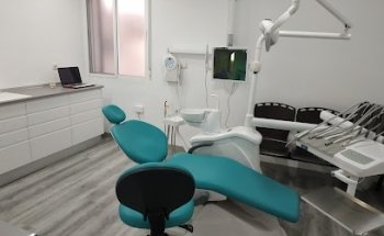 Dentista Pedro Mahiques | Clínica dental Mahiques