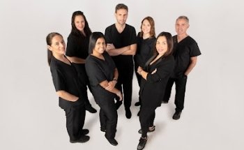 Clínica De Odontologia Avanzada Dr Bolaños