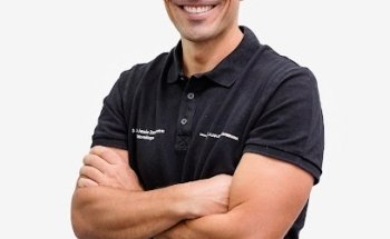 Clínica Dental Juan Jesús Zambrana