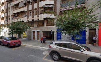 CLINICA DENTAL DR. ROCA