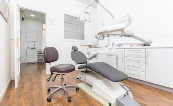 SER CLÍNICA DENTAL