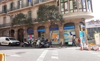 Clínica Dental Adeslas