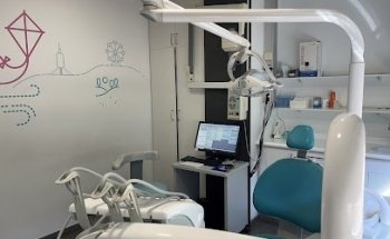 Clínica Dental Grup Atlàntida