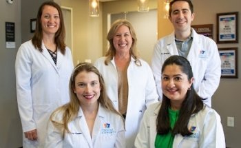 7 to 7 Dental & Orthodontics