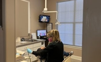 Woodmere Cosmetic and Family Dentistry