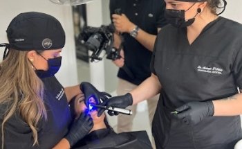 Clínica Estética Dental y Facial Dra. Mariana Arocha