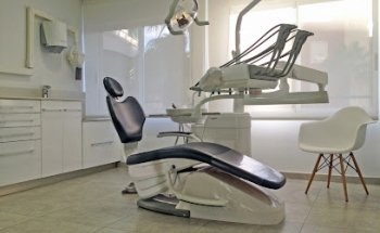 Clinica dental Ramon Jover