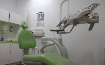 Clínica Dental Castro@Couret